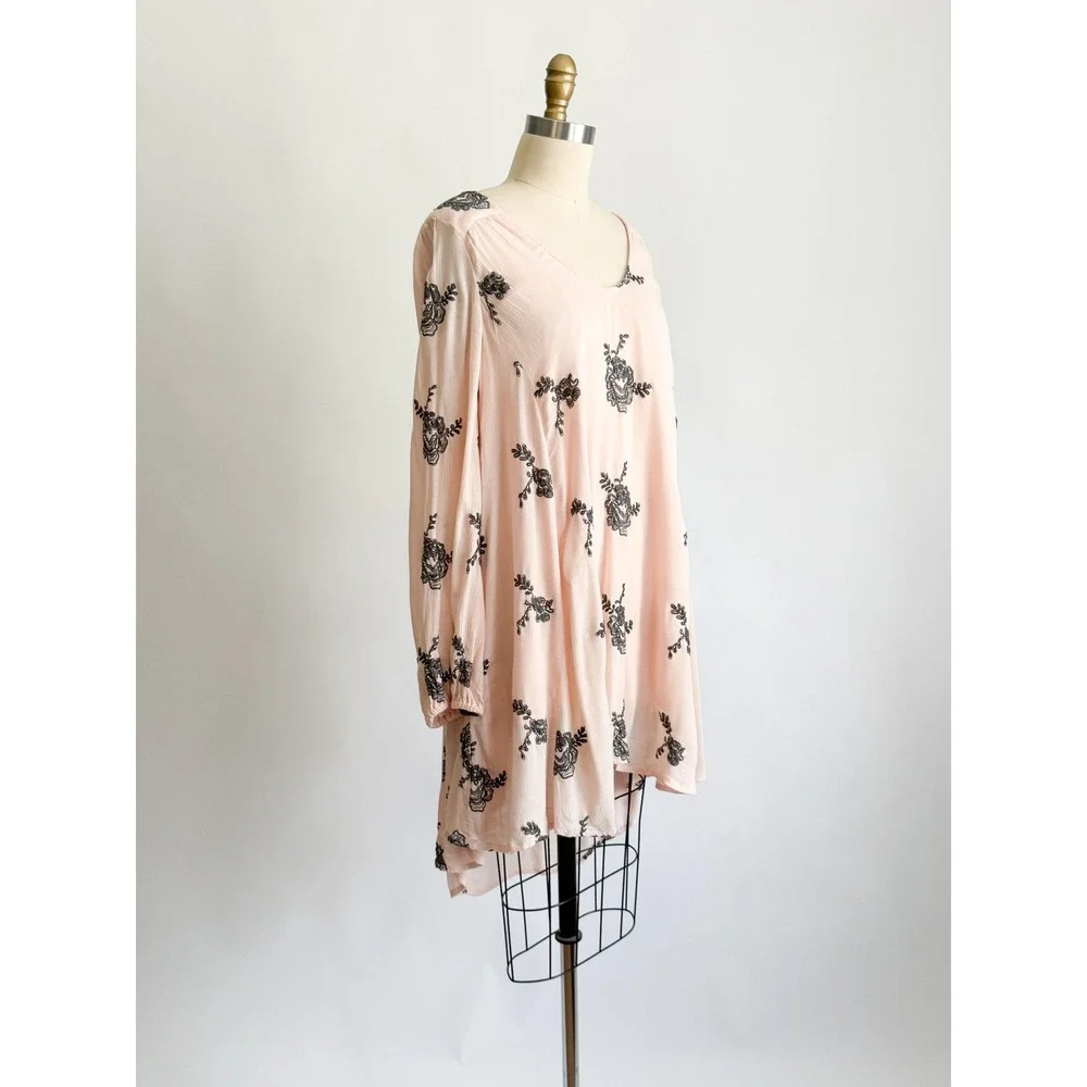 Free People Tunic Dress Embroidered Boho Open Back‎ S Pink Floral High Low Rayon